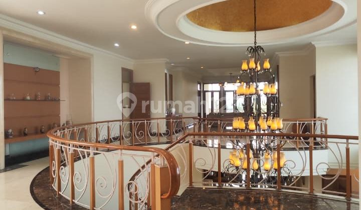 Murah Dibawah Njop Rumah Mewah Furnish Komplek Budi Indah