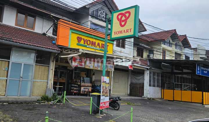 Rare Cheap Shop House Main Road Mekarwangi