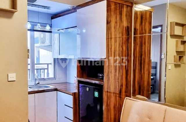 Affordable Nice 2 Bedroom Furnished Sudirman Suites Include IPL