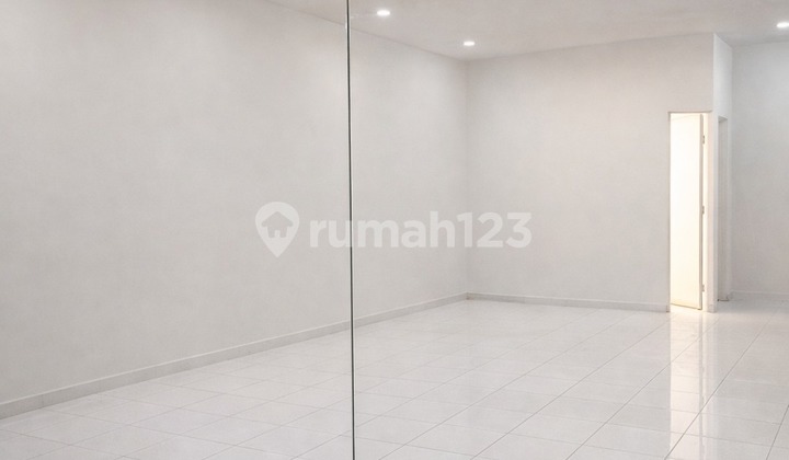 Jual Cepat Ruko Bagus Semifurnish Singgasana Pradana Depan Bpk