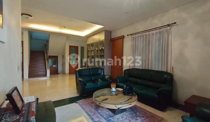 Rumah Cantik Mewah Semi Furnish Komplek Alamanda Dago Permai Rumah Cantik Mewah Semi Furnish Komplek Alamanda Dago Permai