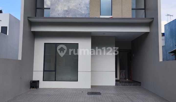 Rumah Baru Luxury Modern di Mekar Wangi 2
