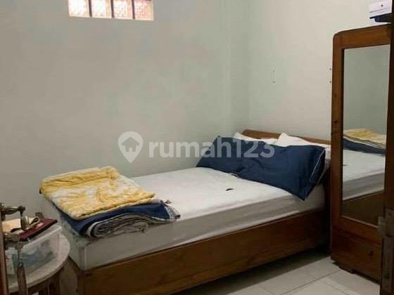 Good 3-Story House Fully Renovated in Pondok Hijau Setiabudi 2