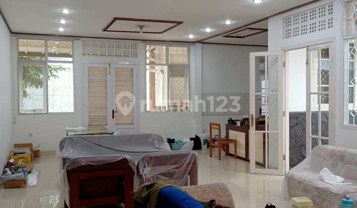 Rumah Nyaman Asri Area Sutami 