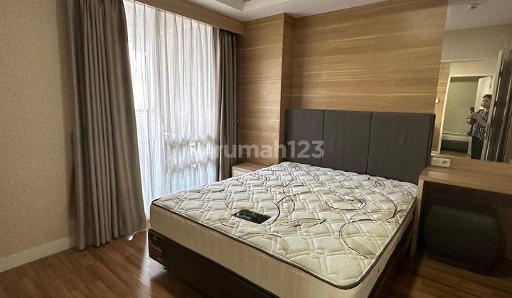 Bagus Full Furnish View Pool Apartemen Landmark Residence 2