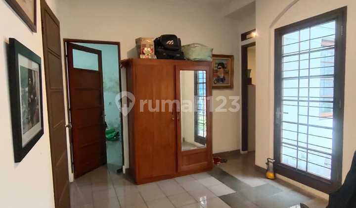 Rumah Klasik Bagus Sayap Riau 2