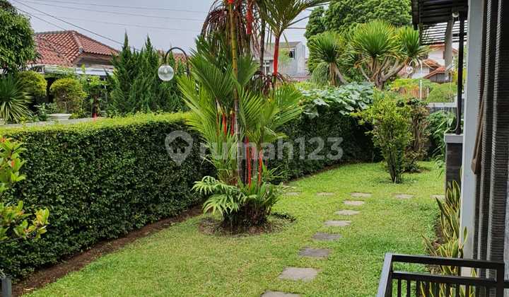 Pasteur Wing Premium Area House