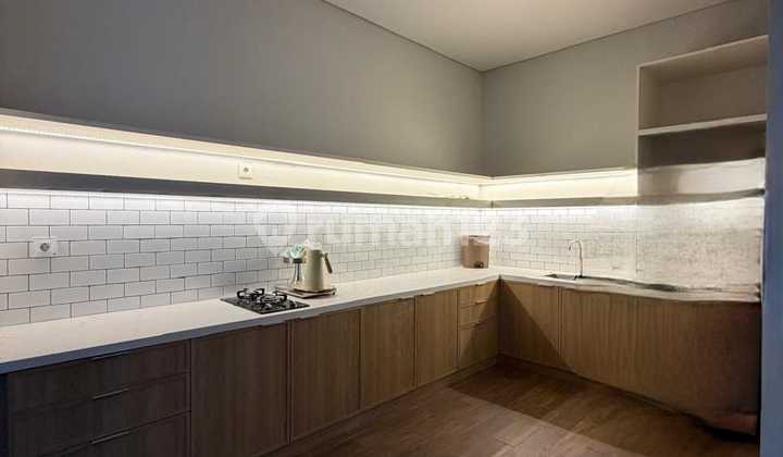 Rumah Bagus Baru Renov Cluster Flora Summarecon Bandung 2