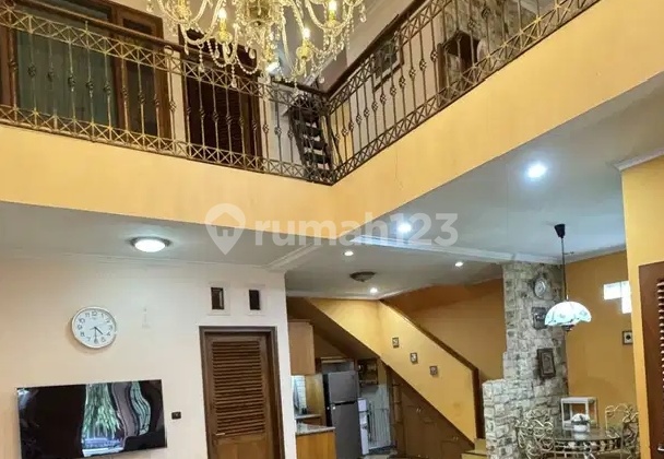 Luxury Fully Furnished House in the Palace of Kawaluyaan Indah Complex