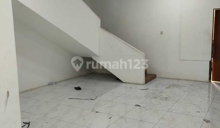 Strategic Bustling Shop House at Taman Kopo Indah 2 2