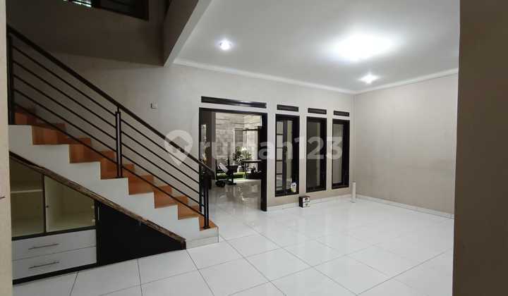 2-Story House in Suka Ati, Mengger, South Bandung 2