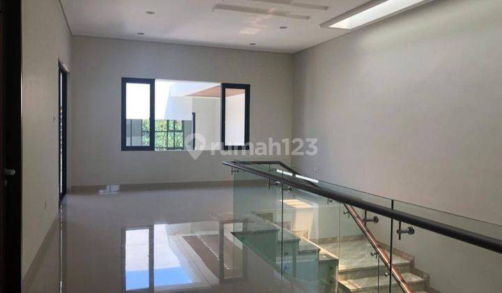 Rumah Baru Sayap Lengkong 2 Lantai Shm 1