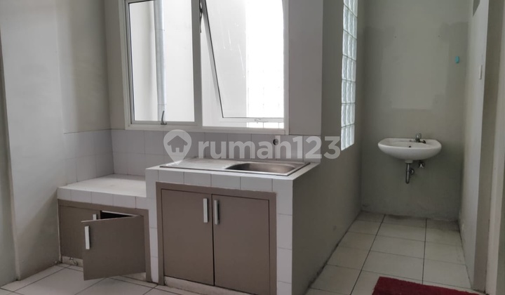 Dijual Ruko di Kota Baru Parahyangan 2lt 6