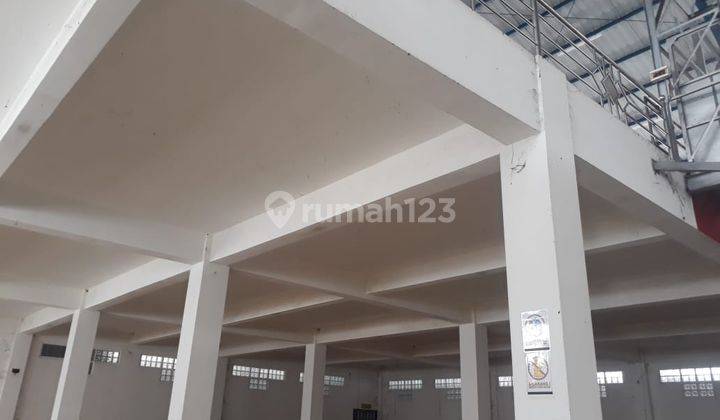 Gudang 2 lt di Prigen Pasuruan  2