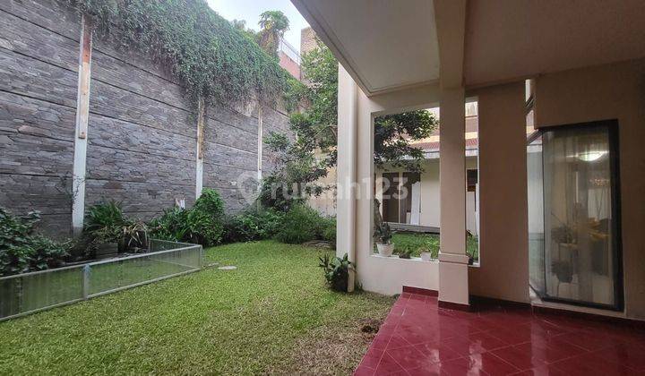 Dijual Rumah 2 Lantai di Sayap Setrasari  2