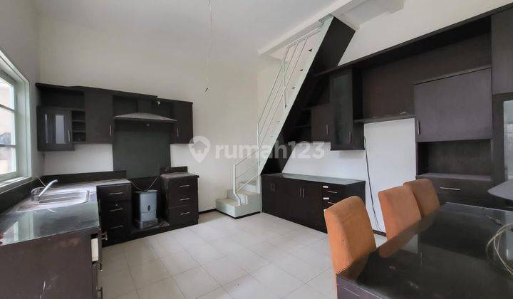 Rumah di Komplek Batununggal Indah Semi Furnished Hadap Timur 2 Lantai 2