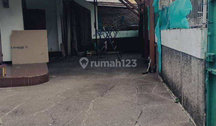 Rumah di Komplek Dadali 2 Lantai, hadap timur  2