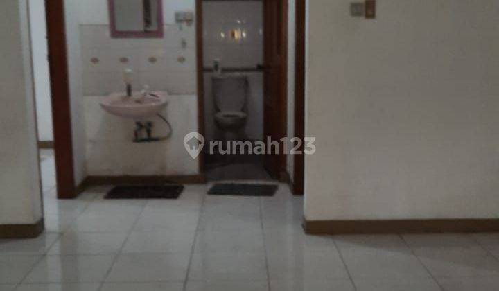 Rumah 2 Lantai di Setrasari 2