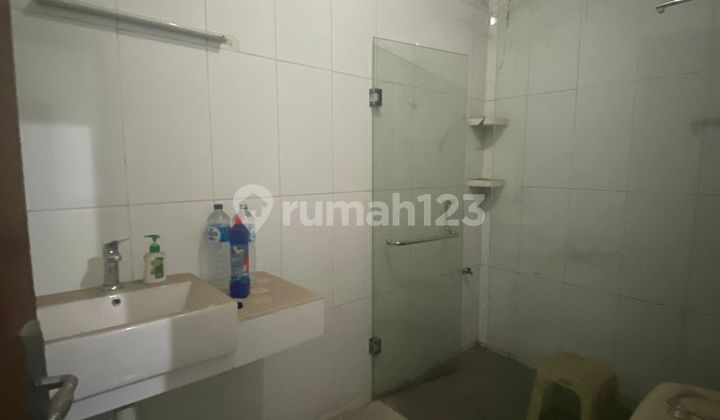 Rumah Home Industri 1½ Lt Taman Holis Indah, Bandung 2