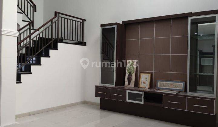 Rumah 2 lantai minimalis di Batununggal Indah Estate cluster  2