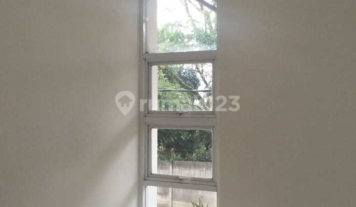 Rumah 2 Lantai Taman Kopo Indah V, Bandung 2
