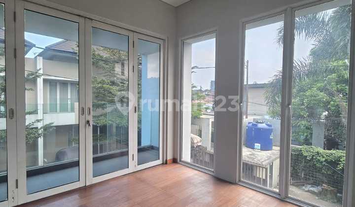 Dijual/disewakan Kantor Strategis Di Sayap Lengkong Dijual/disewakan Kantor Strategis Di Sayap Lengkong