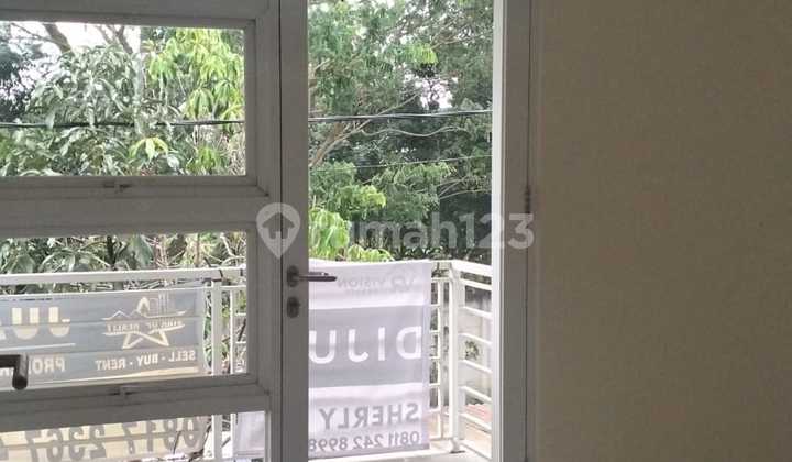 Rumah 2 Lantai Taman Kopo Indah V, Bandung