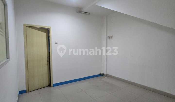 3-Story Ruko Batununggal Indah Estate, Bandung City 2