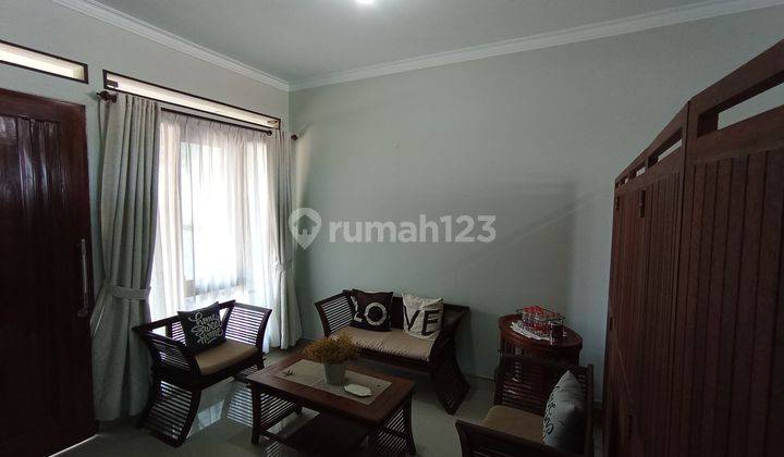 Rumah Cigadung 2 Lantai Furnished  2