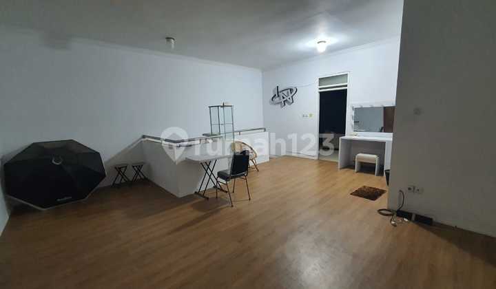 Rumah 2 Lantai di Batununggal Indah Estate, Bandung