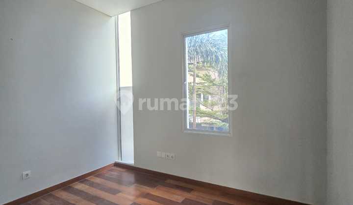 Dijual/disewakan Kantor Strategis Di Sayap Lengkong Dijual/disewakan Kantor Strategis Di Sayap Lengkong