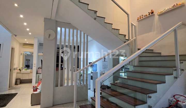 Rumah2 Lt Shm Di Batununggal Indah Estate 2