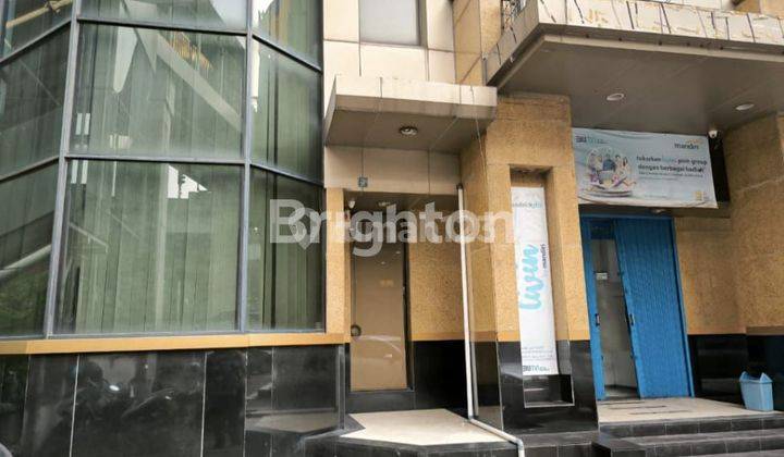 GEDUNG DIJUAL DI JALAN RAYA BOULEVARD, KELAPA GADING 1