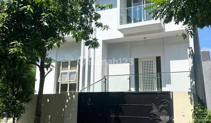 Rumah' Split Level Modern Minimalis Graha Famili Dkt Dian Istana  1