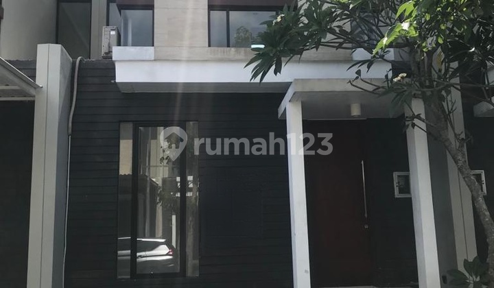 New Northwest Central Attic Citraland House with Air Conditioning