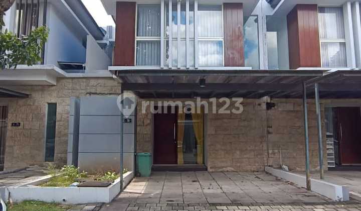Sewa Rumah Graha Natura 2 Lantai Semi Furnish