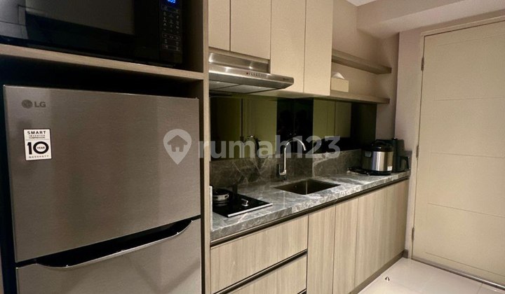 New Gress Tanglin Pakuwon Luxury Apartment