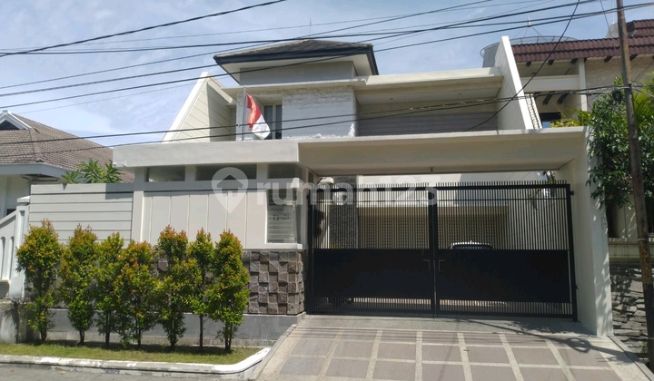 Murah Rumah Dharmahusada Indah Ada Kolam Renang Murah Rumah Dharmahusada Indah Ada Kolam Renang