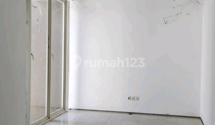 Sewa Murah Rumah Royal Park Residence 2 Lantai 2