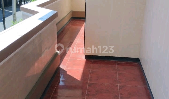 Darmo Permai Commercial Area Suitable for Business Offices 2