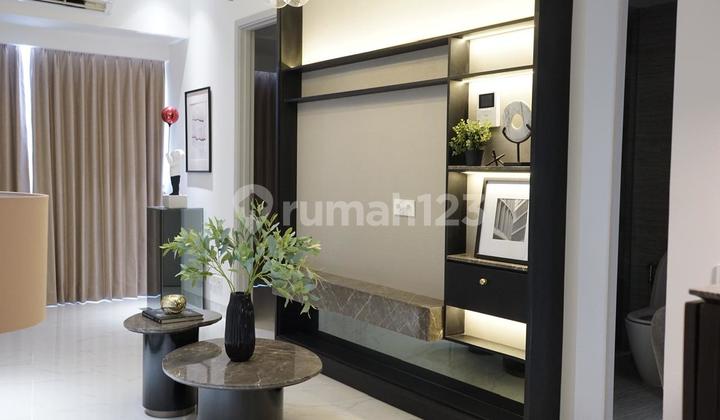 Turun Harga Murah Apartemen Baru Laviz Pakuwon Semi Private Lift