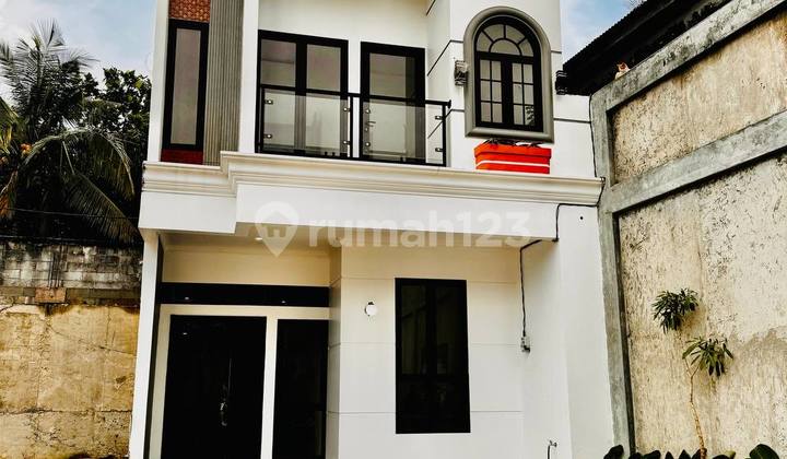 Rumah Mewah Siap Huni Akses Dekat Pintu Tol Cinere Limo Rumah Mewah Siap Huni Akses Dekat Pintu Tol Cinere Limo