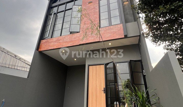 Rumah Minimalis Dekat Selangkah Ke Gerbang Tol Depok 2