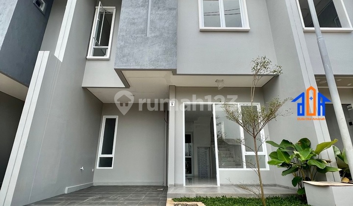 Rumah Siap Huni 800 Meter ke Pintu Tol Depok