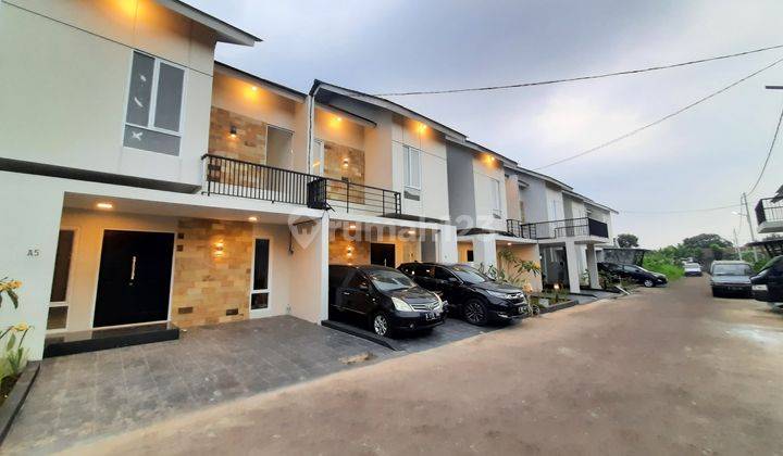 Rumah Siap Huni Lokasi Pinggir Jalan Dekat Tol Kukusan Beji 2