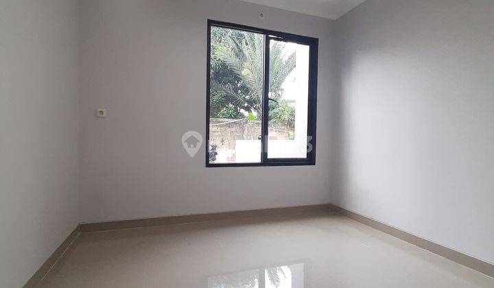 Rumah Nyaman Siap Huni 600 Meter Ke Stasiun Kereta di Depok