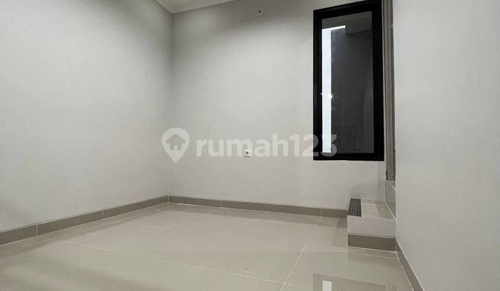 Rumah 2 Lantai Murah Berkualitas Dalam Komplek Asri