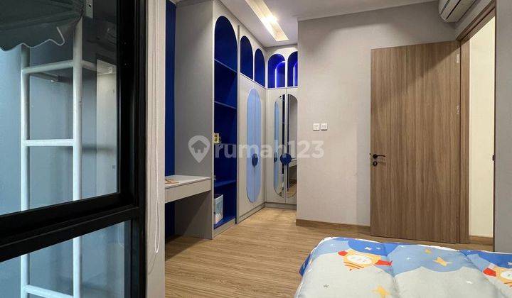 Rumah Mewah Nyaman Kekinian 900 Meter Ke Pintu Tol