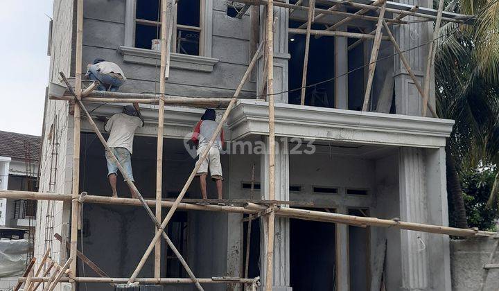 Rumah 2 lantai mewah dalam komplek akses dekat tol desari 7