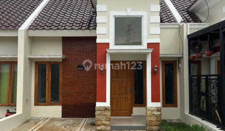 Rumah siap huni akses dekat stasiun kereta depok 1